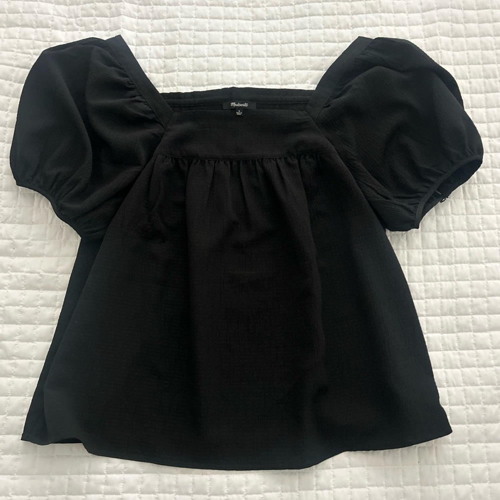 Black shirt